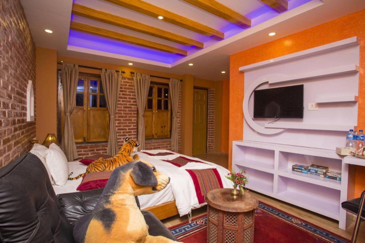 Blue Mountain Home Stay Kathmandu Exterior photo